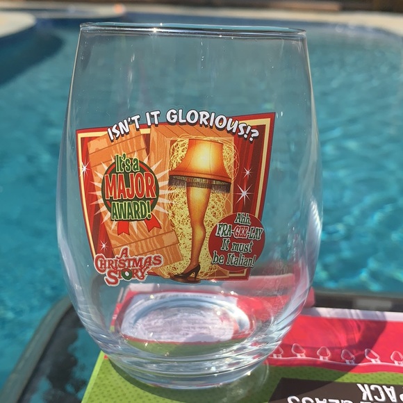 New “ A Christmas Story” boxed Curved Glasses - Picture 3 of 9